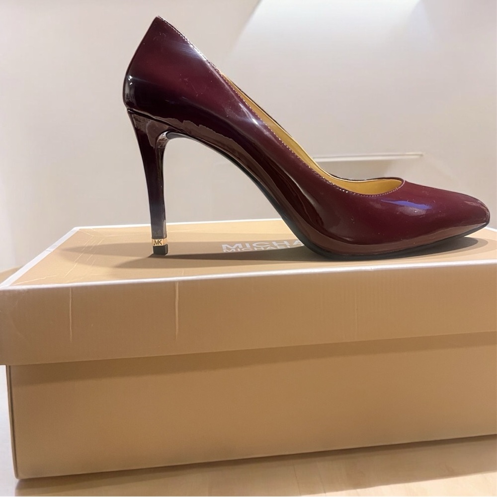 Michael by Michael Kors Ashby Flex Pumps – New in Box
